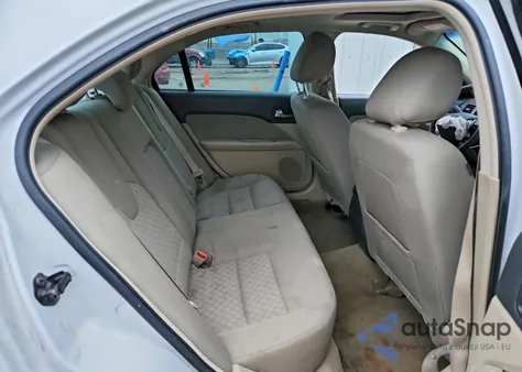 2012 Ford Fusion Se z USA, uszkodzony, nr VIN 3FAHP0HA9CR124886